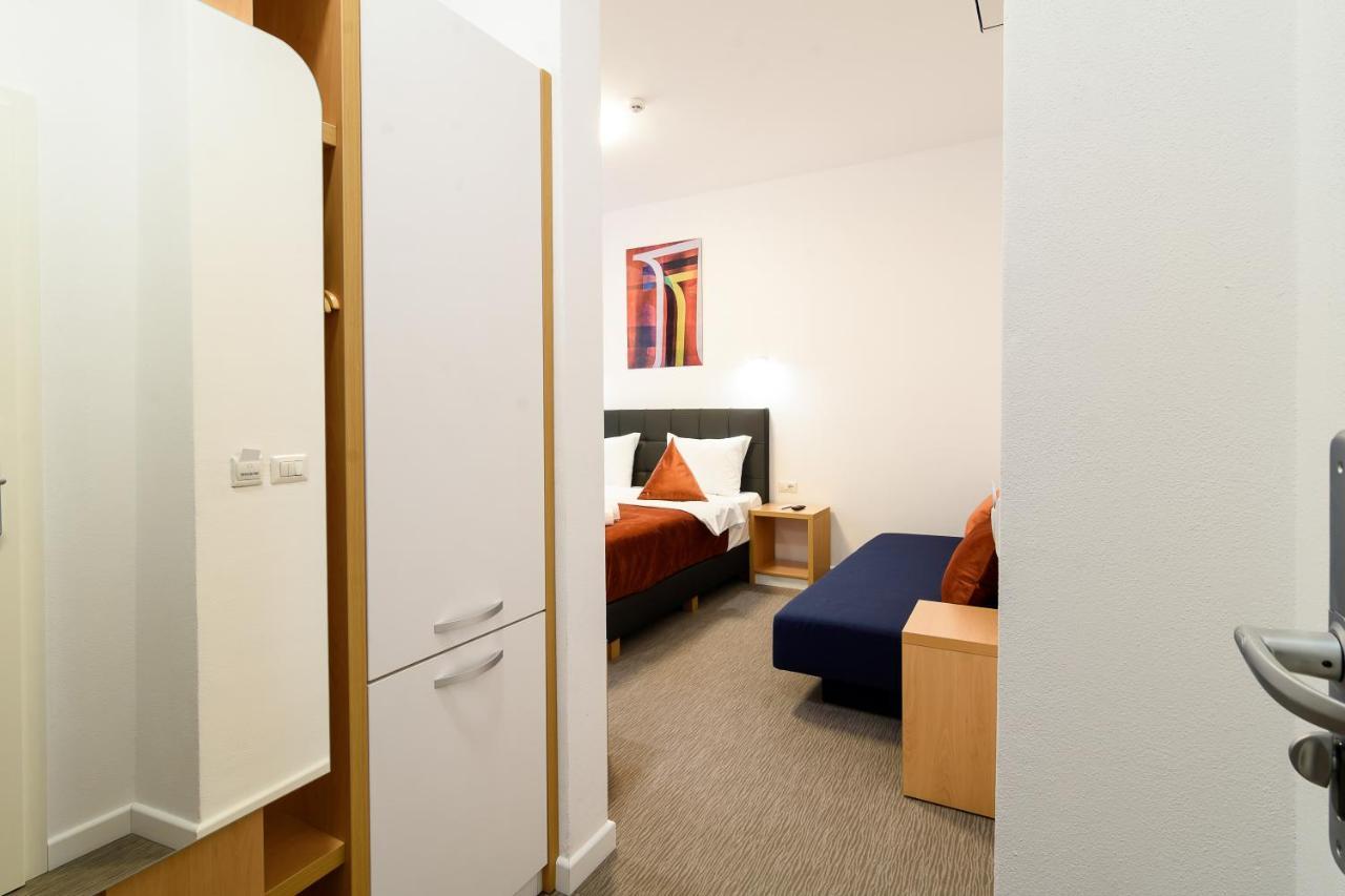 Hotel Urban 3*